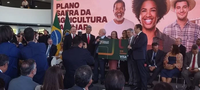 Governador participa do lançamento do Plano Safra da Agricultura Familiar, em Brasília