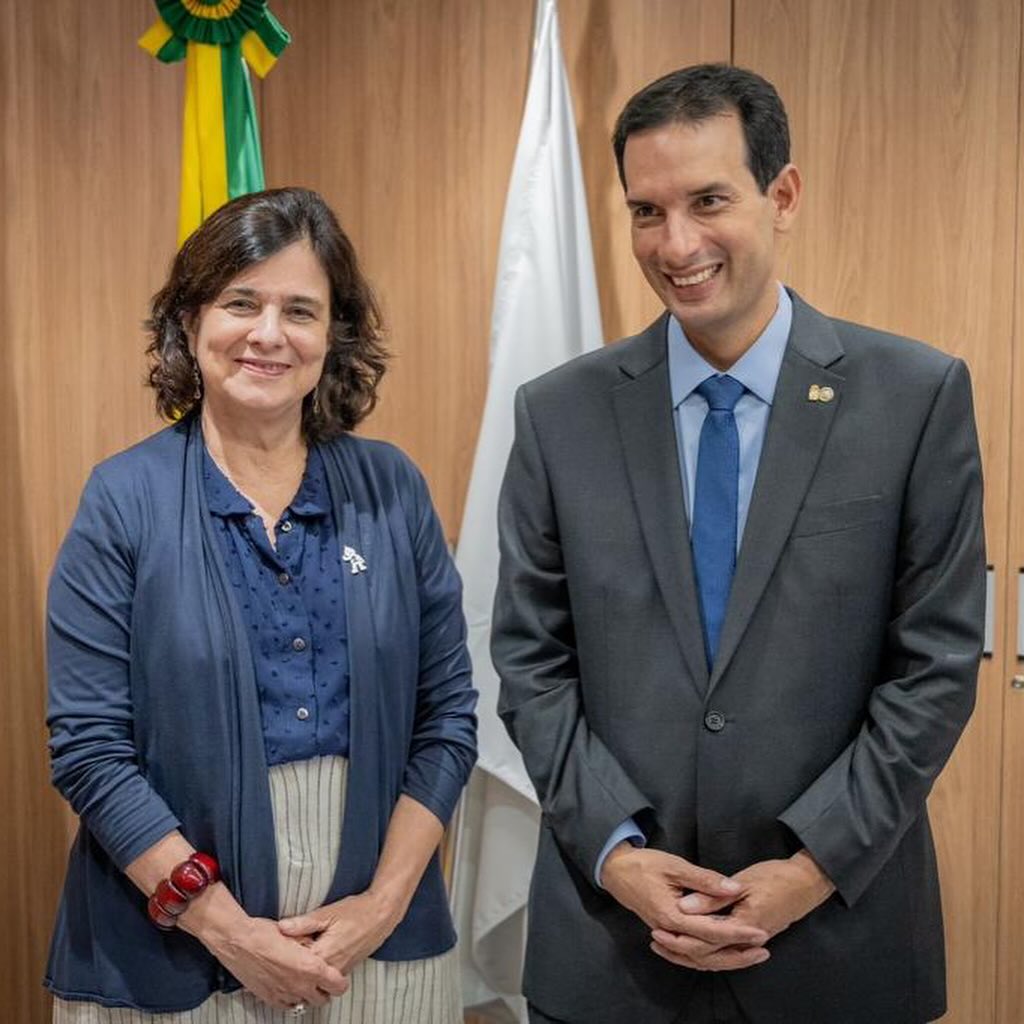 Léo Prates enaltece o trabalho da ministra da saúde