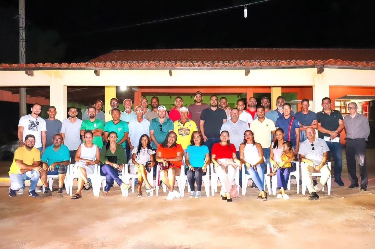 Prefeito de Central, Dr. Iko, reúne grupo político para para discutir eleições 2024 e é aclamado como pré-candidato a reeleição