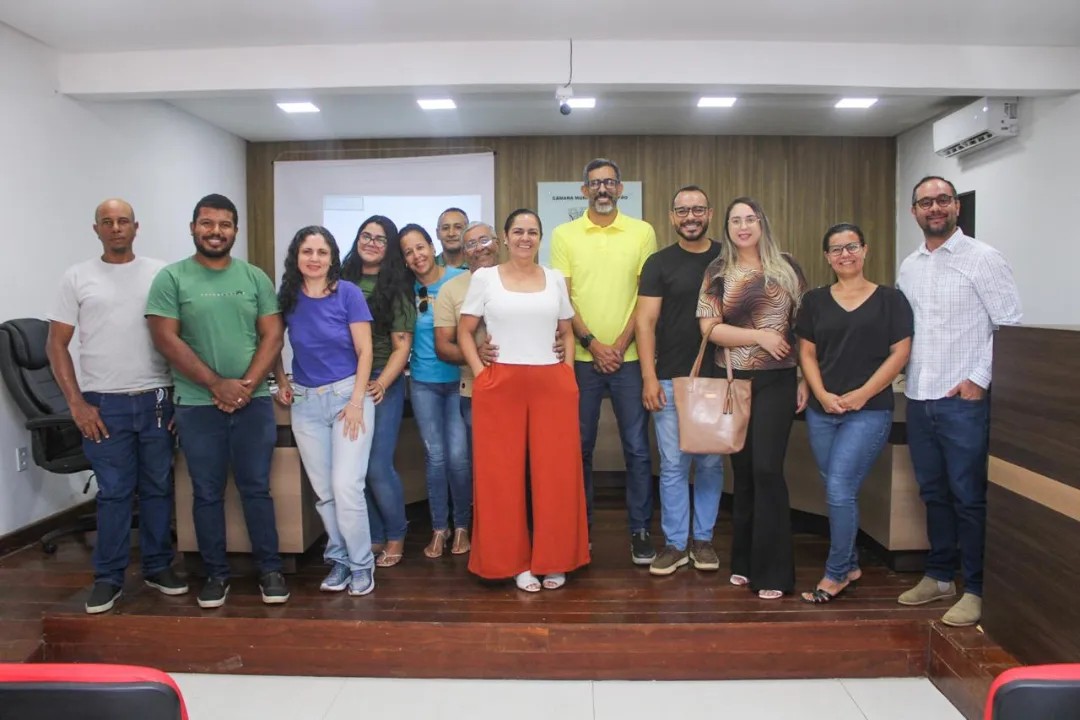 PREFEITURA DE LAPÃO REALIZOU AUDIÊNCIA PÚBLICA PARA DISCUSSÃO DA LDO – 2025