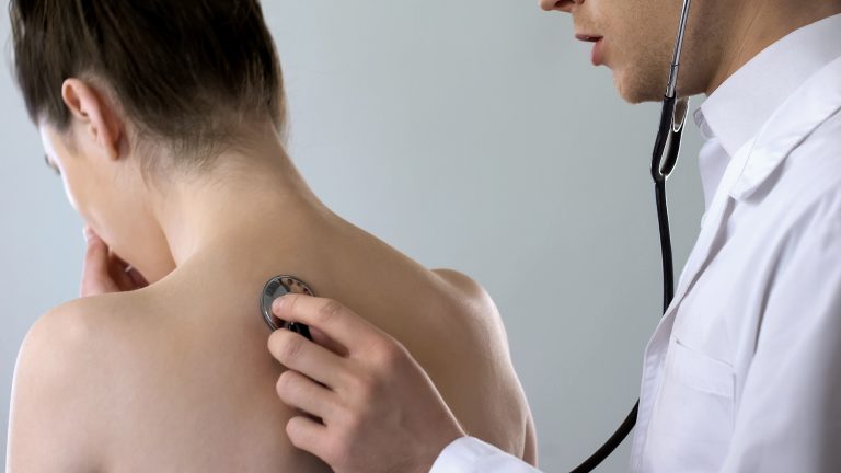 Comissão discute desafio de eliminar a tuberculose como problema de saúde pública