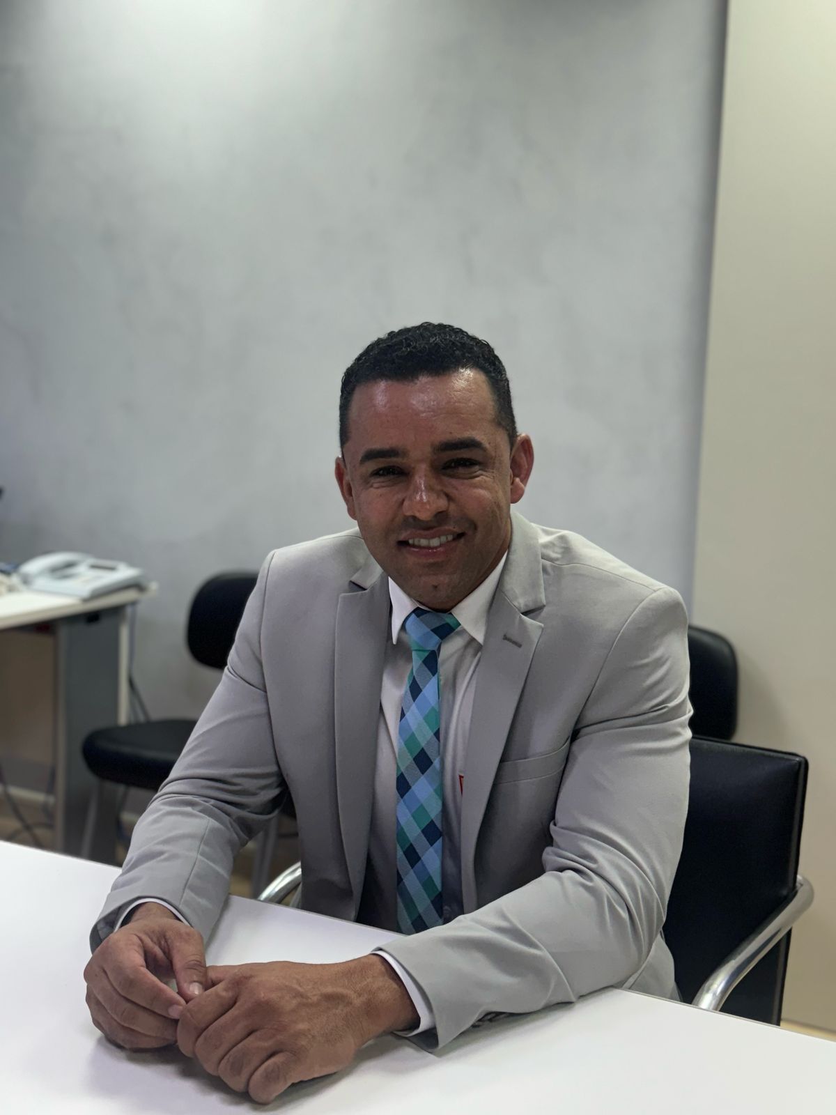 Acácio Teles, prefeito de Mulungu do Morro, está em Brasília em busca de investimentos para o município