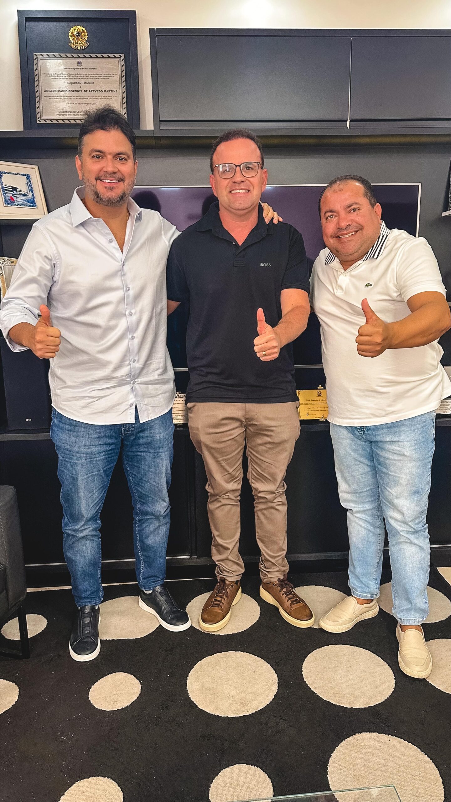 Deputado Diego Coronel recebe prefeito de Ipupiara e deputado Cafu Barreto para discutir melhorias no município