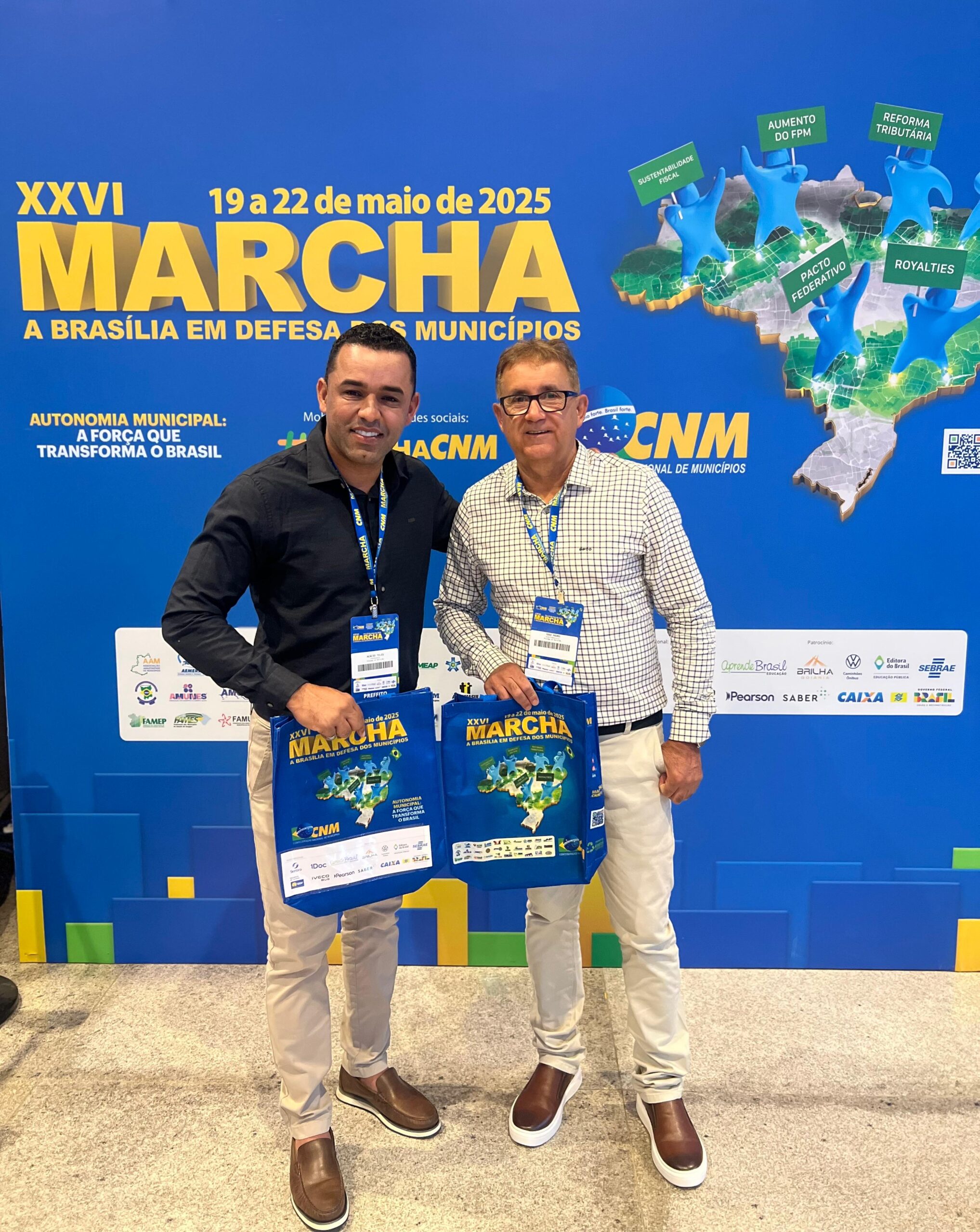 Prefeito Acácio Teles e Vice-prefeito José Pedro participam da 26ª Marcha dos Prefeitos em Brasília