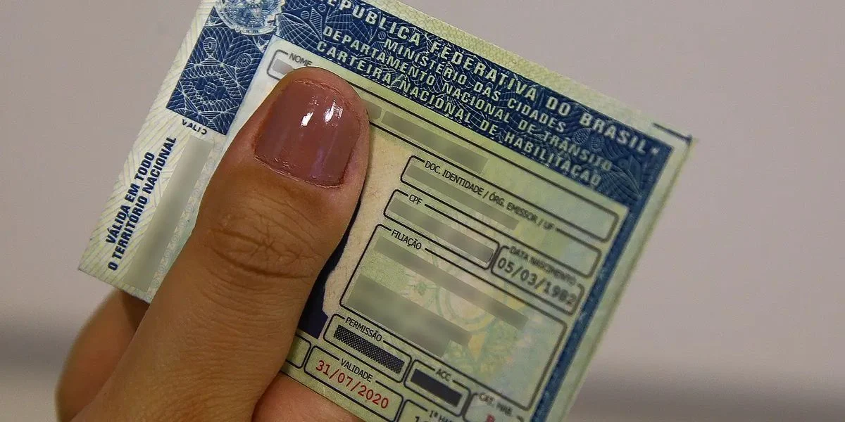 Bahia vai abrir 12 mil vagas para CNH gratuita; veja quem tem direito
