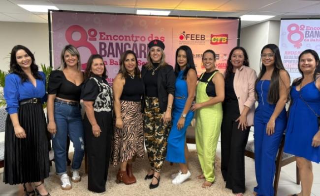 Bancárias de Irecê presente no encontro 8º das bancárias