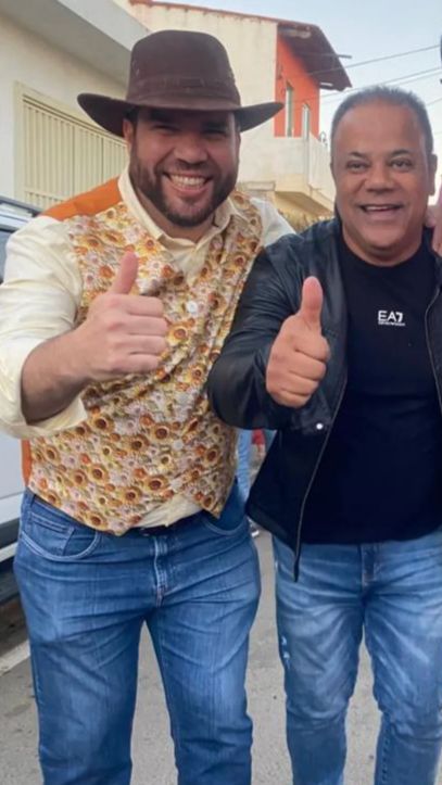 Dr. Raul Machado adere ao grupo do prefeito Afonso Mendonça