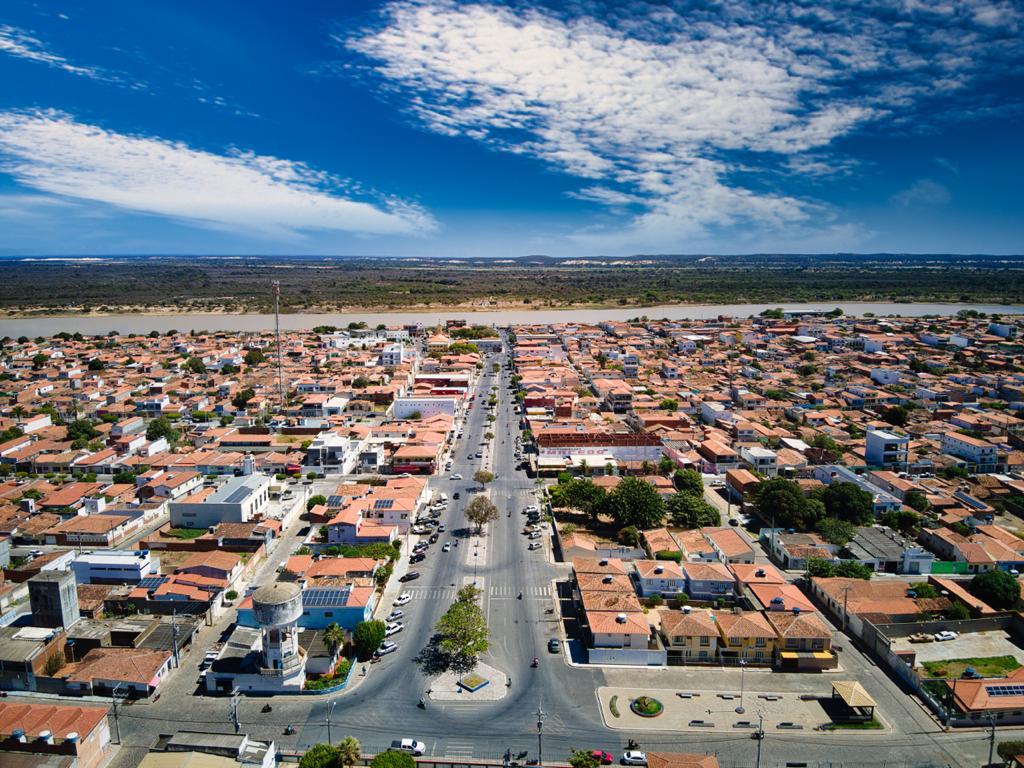 Tentativa de homicídio em Xique-Xique: homem é ferido com faca após briga em bar no Bairro Boa Vista