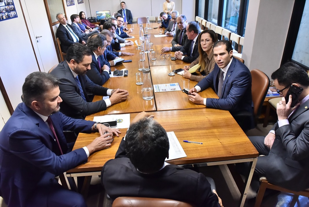 Diego Coronel participa de reunião da liderança do PSD e reforça compromisso com pautas para a Bahia e o Brasil
