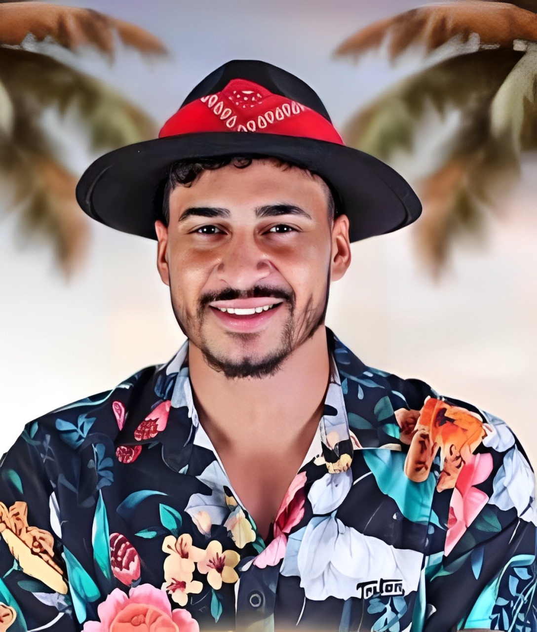 Cantor Charles dos Teclados sofre grave acidente de moto e família pede orações