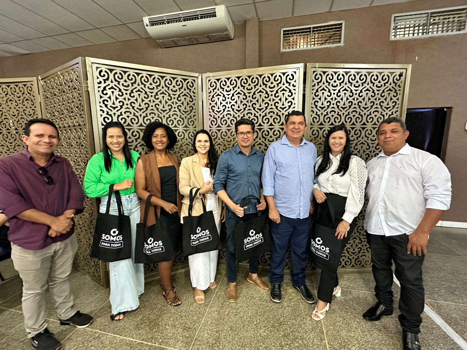 Deputado Ricardo Rodrigues participa de encontro sobre melhoria da educação básica na Bahia