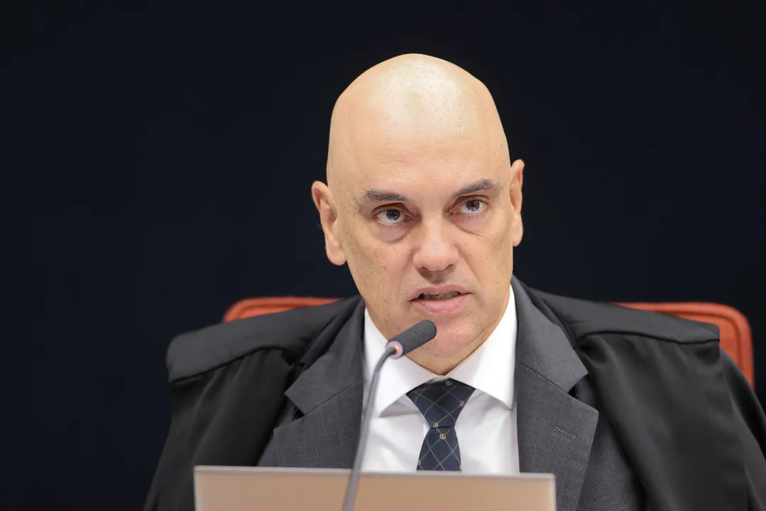 Oposição consegue assinaturas necessárias para impeachment de Moraes