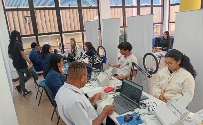 SAC emite nova carteira de identidade em escola estadual de Irecê