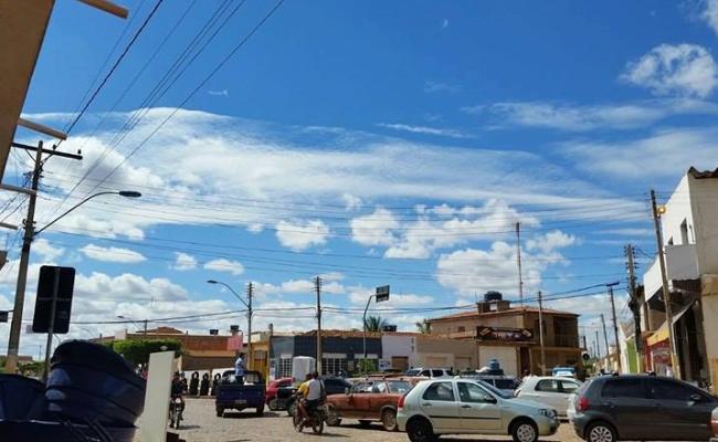 Homem é preso por violência doméstica e posse irregular de ave silvestre na zona rural de Central (BA)