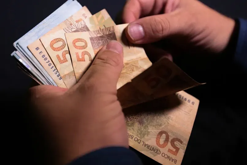 Irmãos podem ser obrigados a pagar pensão alimentícia; entenda