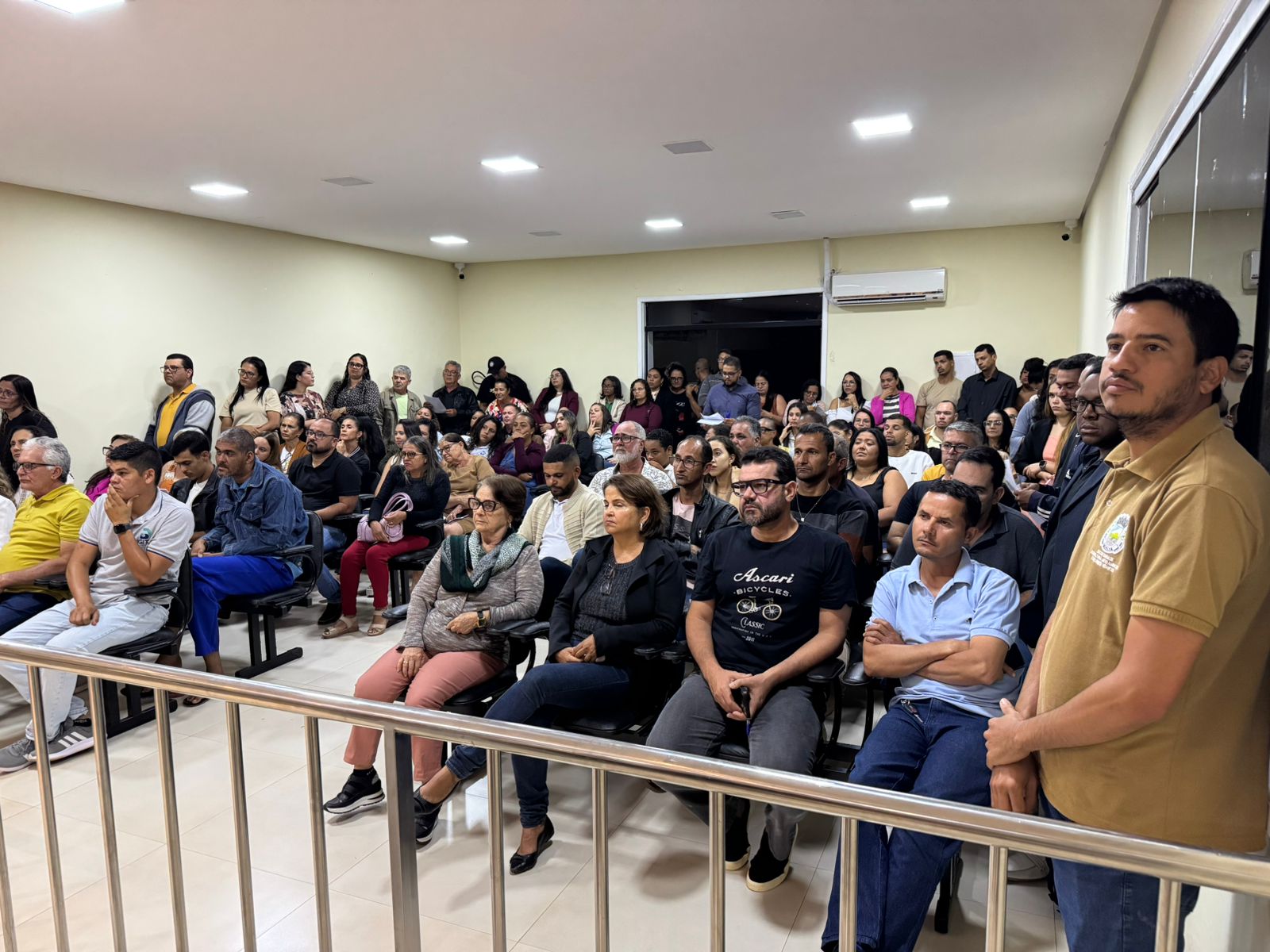 Prefeitura de Ibititá promove audiência pública com comerciantes e empreendedores em busca do fortalecimento econômico