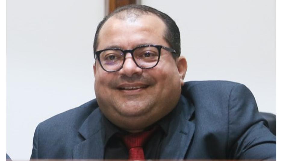 Cafu Barreto se congratula com povo do município