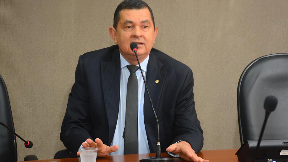 Ricardo Rodrigues aplaude Governo da Bahia pela liderança nacional em investimentos