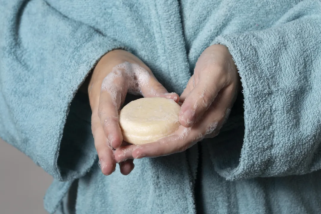 Anvisa proíbe venda de sabonete amado por brasileiros