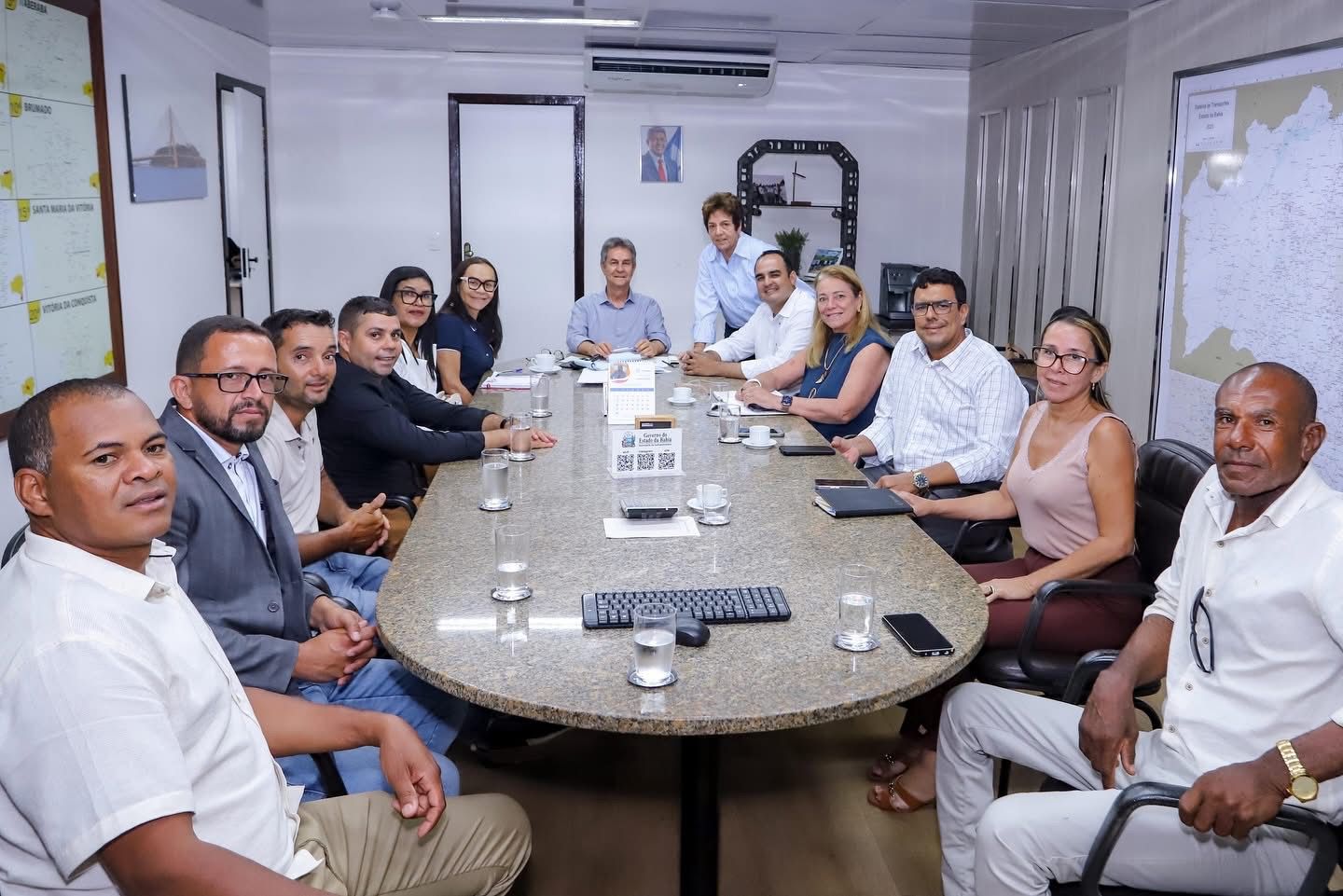 Fabíola Mansur e Prefeito Mateus Machado buscam avanços para São Gabriel em reunião na SEINFRA