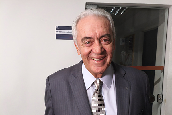 Otto admite pela primeira vez concorrer ao governo caso PT exclua Coronel de chapa