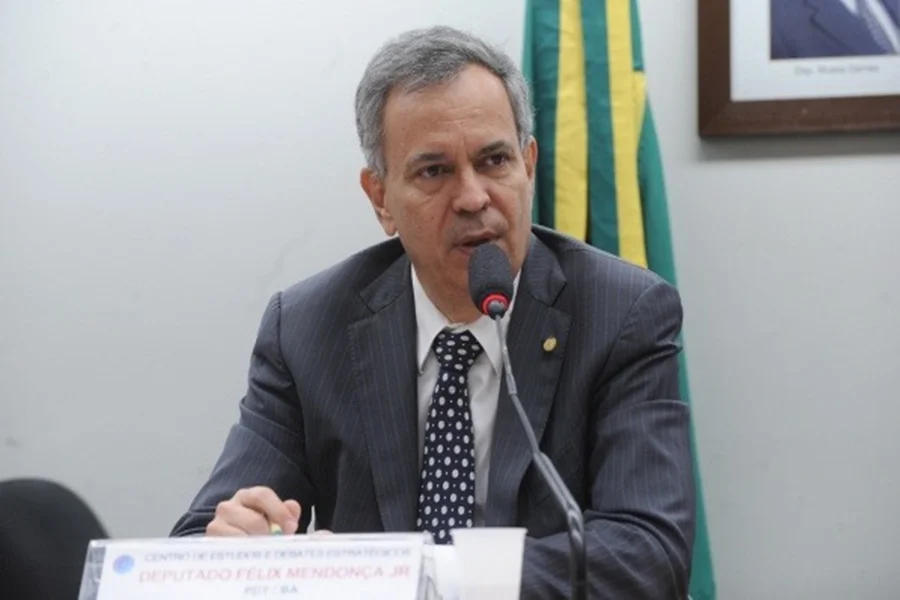 PF deflagra nova fase da Overclean. Deputado Félix Mendonça é alvo