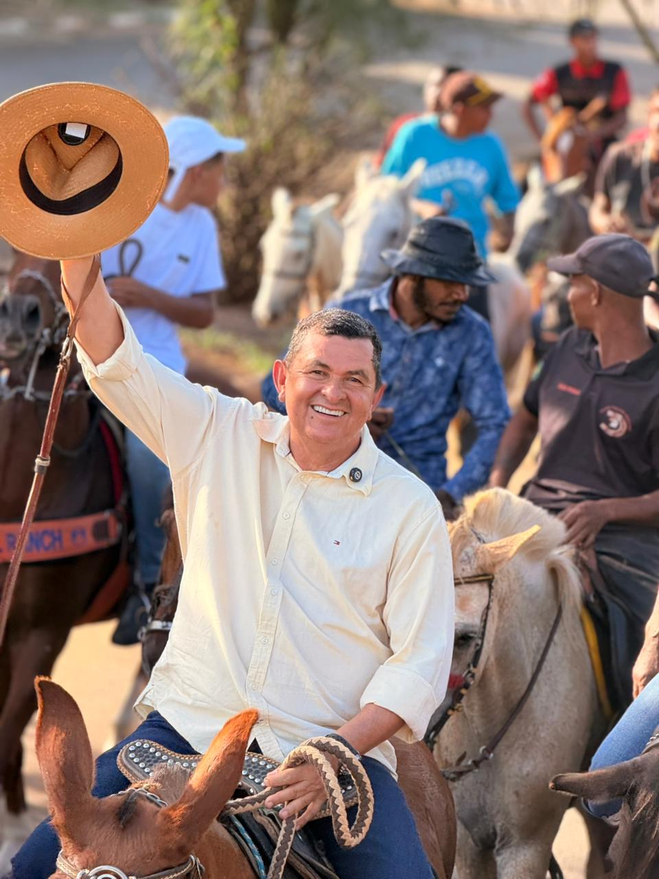Cultura, tradição e presença: Ricardo Rodrigues participa da Quarta Cavalgada da Chuva em Lapão