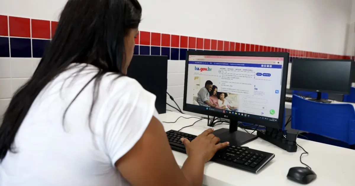 Governo estadual inicia matrícula de novos estudantes da rede pública nesta segunda-feira; fila terá prioridade para PCDs