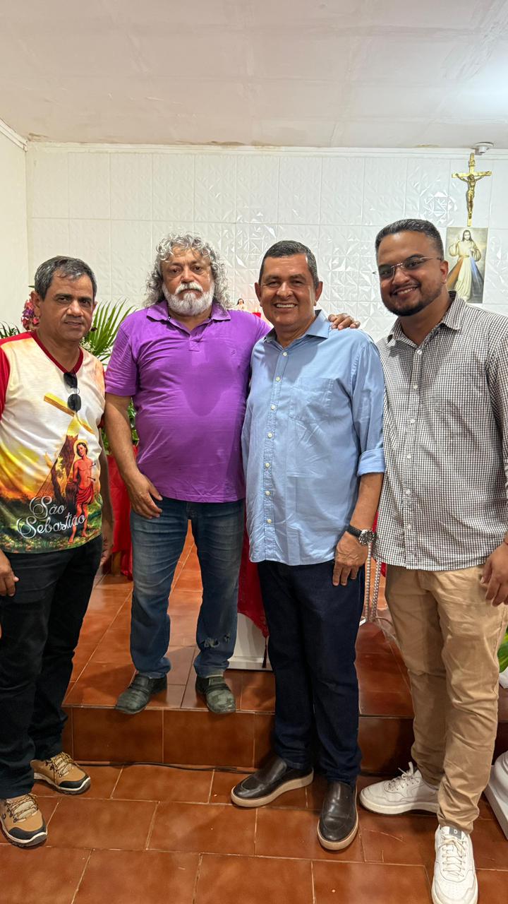 Presença, fé e articulação: Ricardo Rodrigues participa de celebração em Mato Verde e reforça compromisso com Ibititá