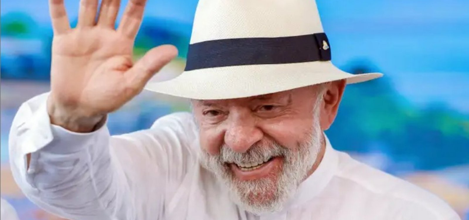 Lula chega no Campo Grande para acompanhar trio de BaianaSystem