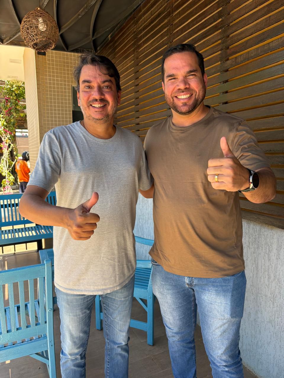 Prefeito Afonso Mendonça fortalece parceria com deputado Pedro Tavares em agenda em Irecê