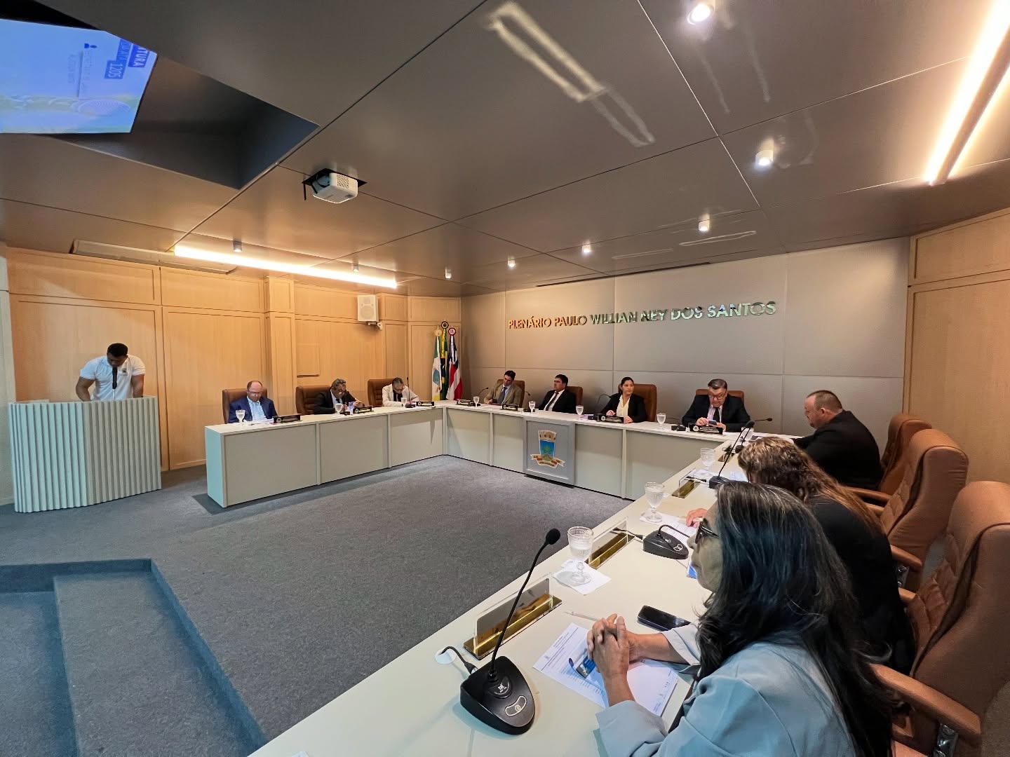 Câmara de João Dourado realiza Sessão Ordinária nº 1.206 com foco em infraestrutura e esporte