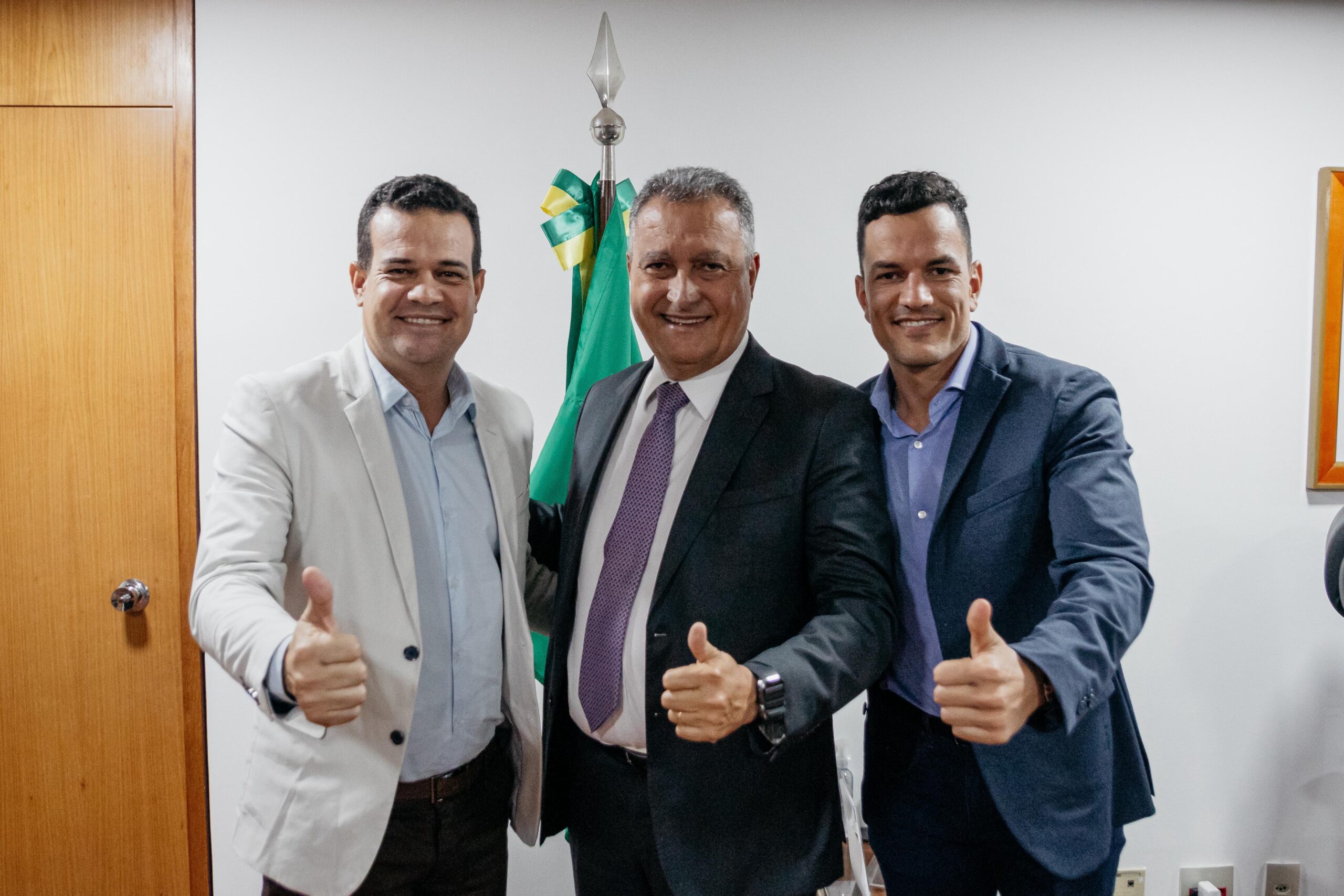 Prefeito de Barro Alto participa de reunião em Brasília para tratar de novos investimentos para o município