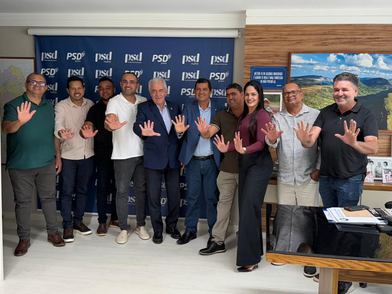 Prefeito de Cafarnaum cumpre agenda em Salvador em busca de investimentos e melhorias para o município