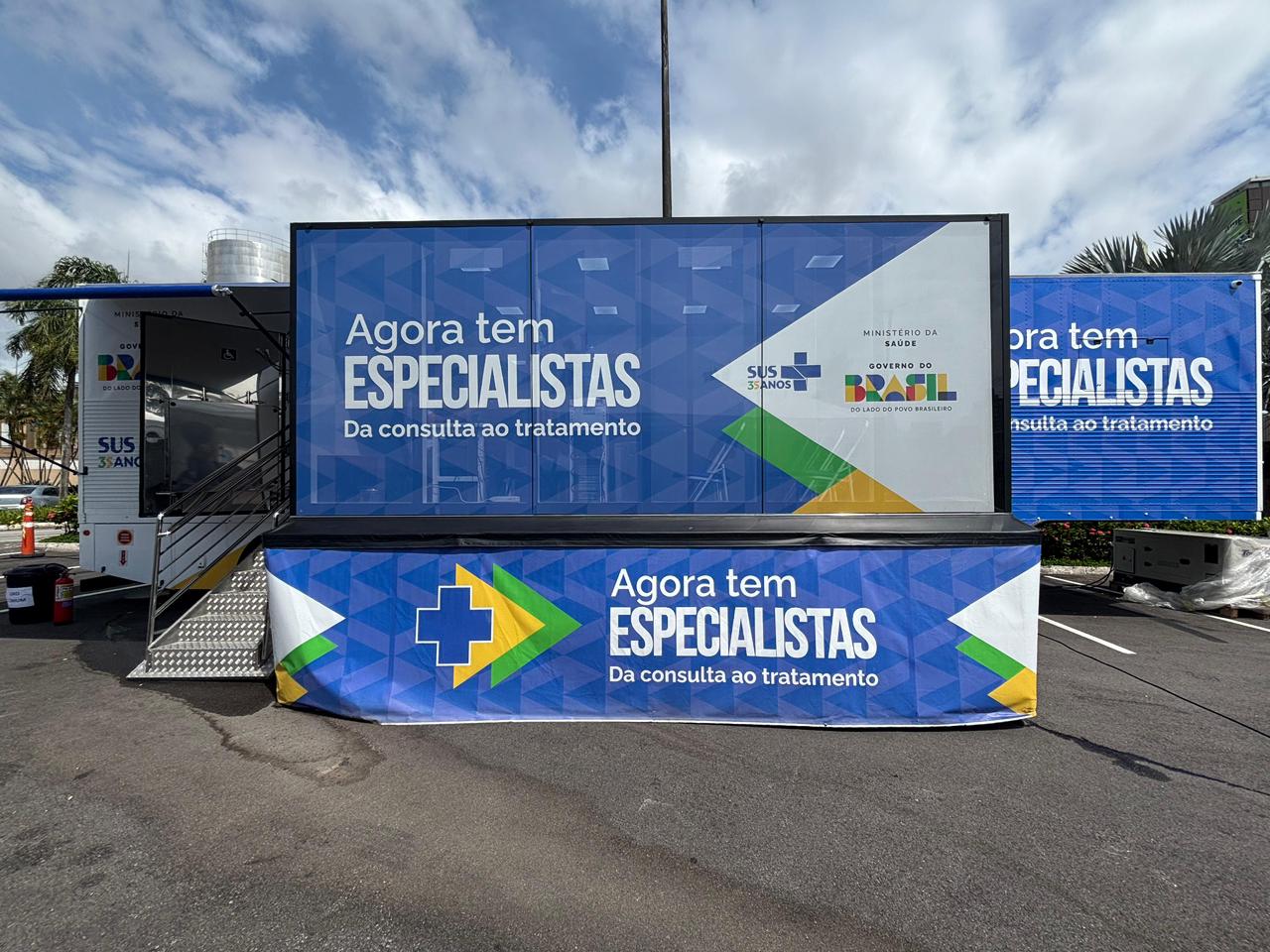 Agora Tem Especialistas: Ministério da Saúde lança em Irecê e Itabuna, na Bahia, carretas de saúde da mulher e de cirurgias de catarata