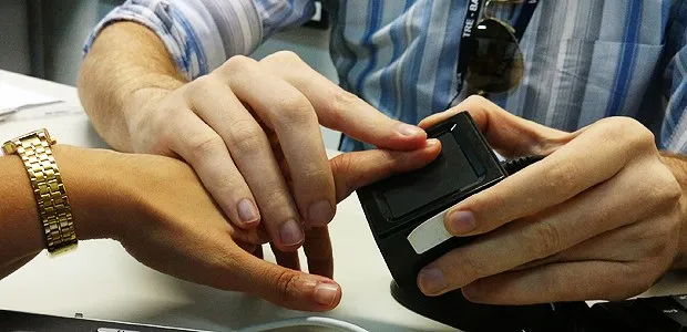 Eleitores baianos sem biometria receberão mensagens do TRE no WhatsApp