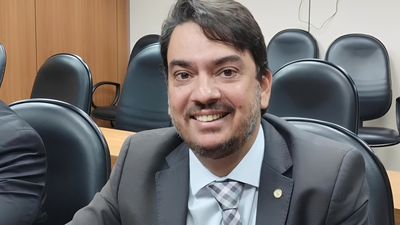 Pedro Tavares homenageia Santa Rita de Cássia pelos 186 anos de emancipação