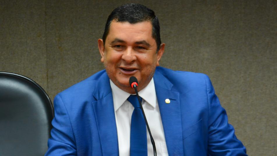 Ricardo Rodrigues aplaude realização da Exposição Agropecuária de Irecê