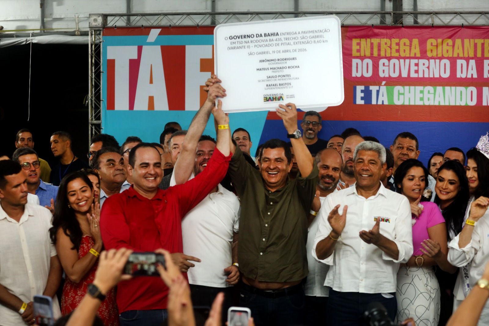 ORDEM DE SERVIÇO AUTORIZA AMPLIAÇÃO DA PAVIMENTAÇÃO DA BA-435 EM SÃO GABRIEL