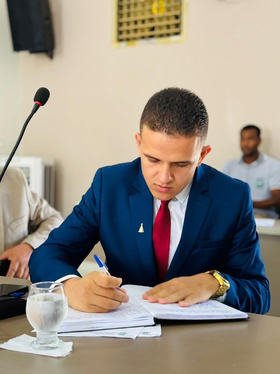 Vereador Lucas de Badeu enaltece avanço da educação em Itaguaçu da Bahia após superação de meta
