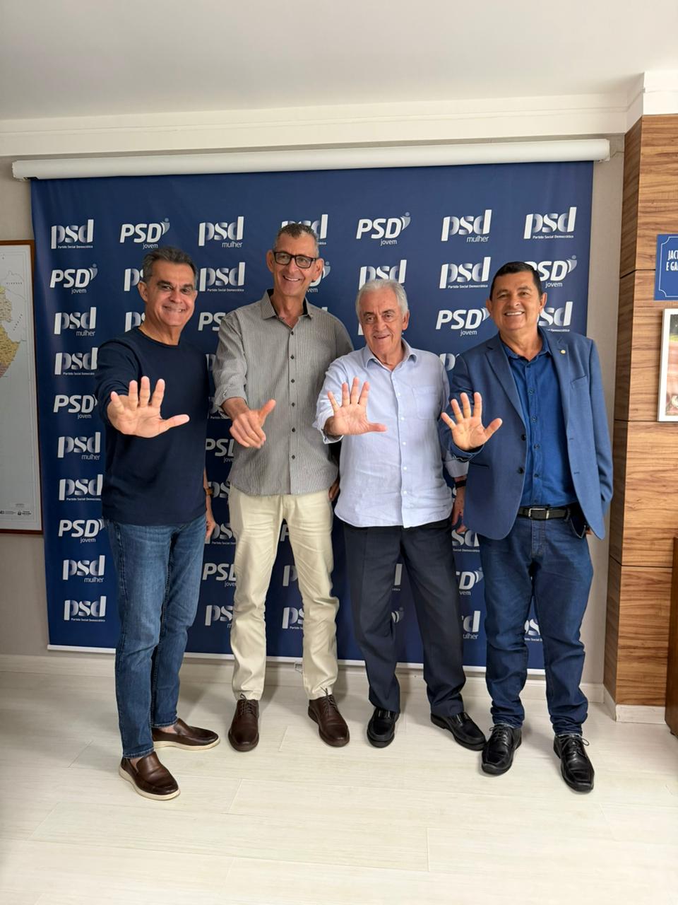 Ricardo Rodrigues garante avanços históricos na saúde e infraestrutura de Gentio do Ouro e Canavieiras