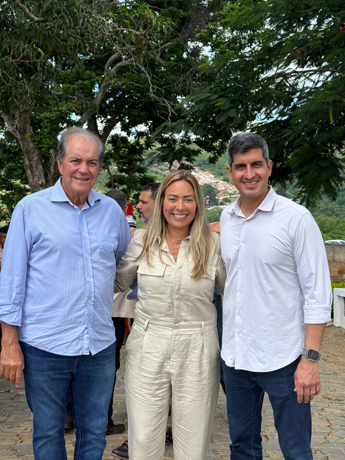 EDUARDO ALENCAR PARTICIPA DA ENTREGA DO NOVO HOSPITAL PROVISÓRIO DE MUNDO NOVO