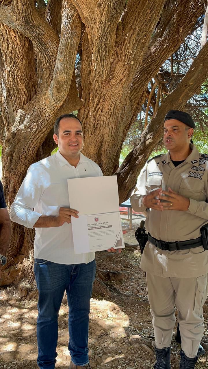 PREFEITO MATEUS MACHADO É HOMENAGEADO PELO 7º BPM E REFORÇA COMPROMISSO COM A SEGURANÇA EM SÃO GABRIEL