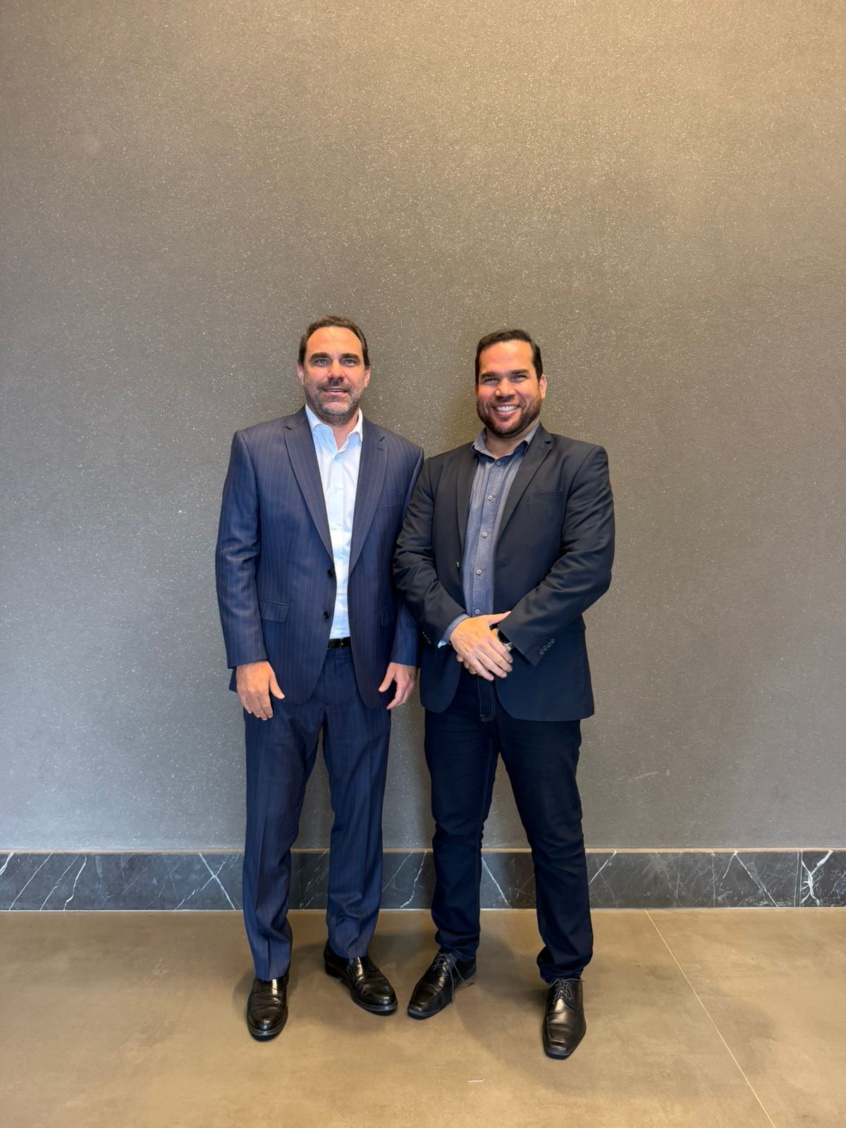 Prefeito Afonso viabiliza emenda de R$ 1 milhão para pavimentação asfáltica em Caldeirão da Pedra