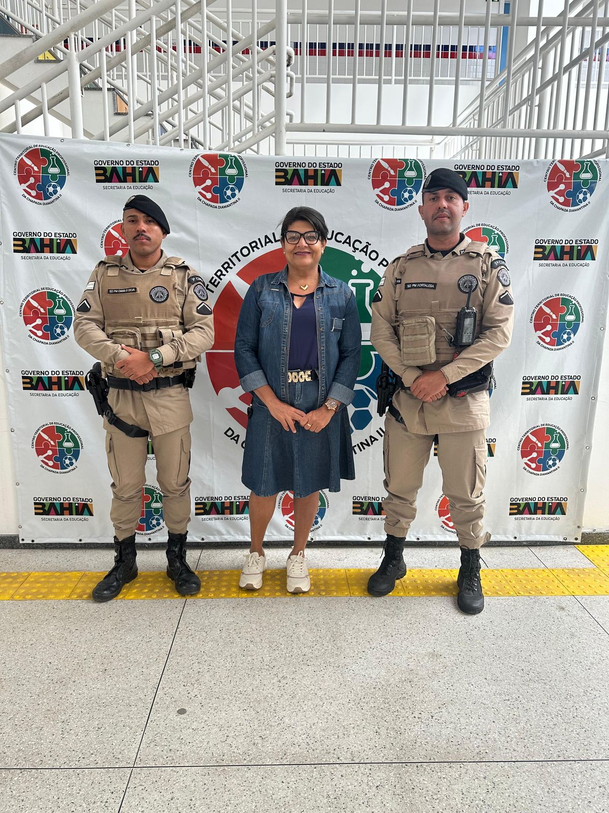 PMBA realiza ronda escolar em unidade de ensino em Morro do Chapéu