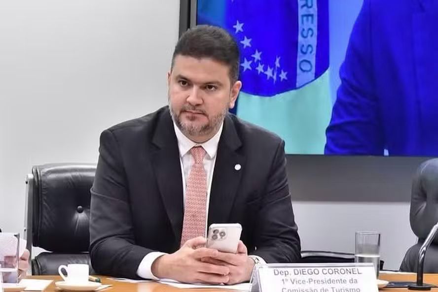 Mandato de Diego Coronel impulsiona desenvolvimento regional em Irecê