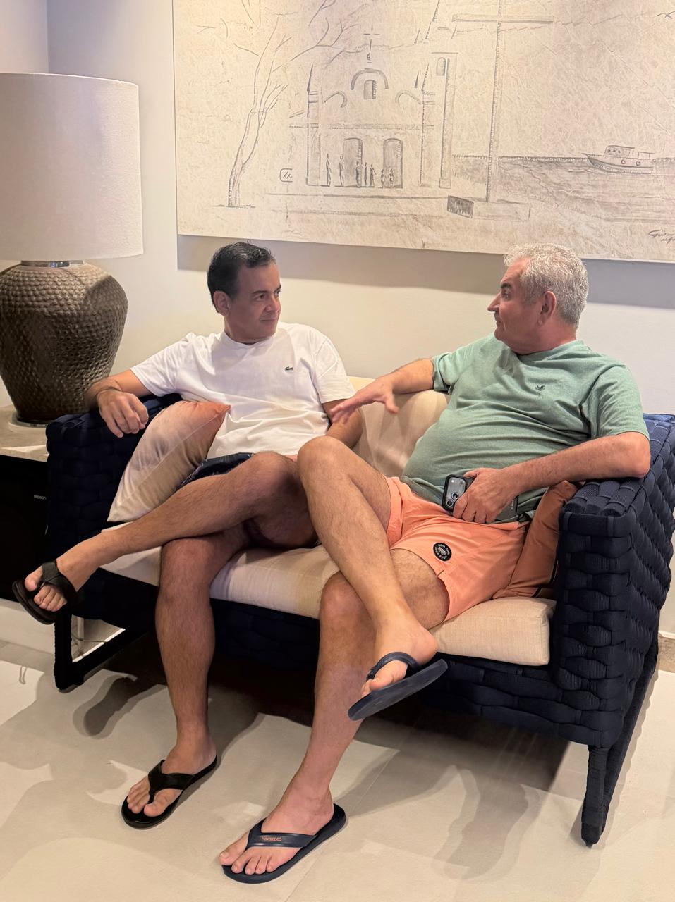 LUIZINHO SOBRAL E SENADOR ÂNGELO CORONEL DIALOGAM SOBRE OS RUMOS DA BAHIA