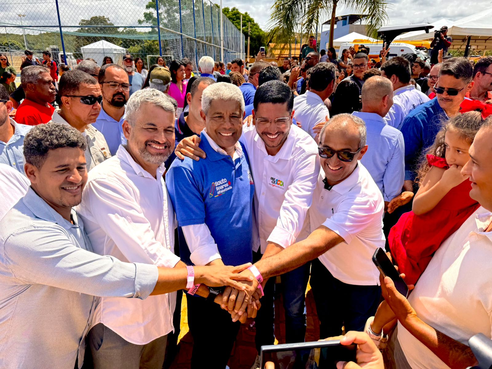 ELMO VAZ ACOMPANHA COMITIVA DE JERÔNIMO RODRIGUES EM AGENDA NO INTERIOR