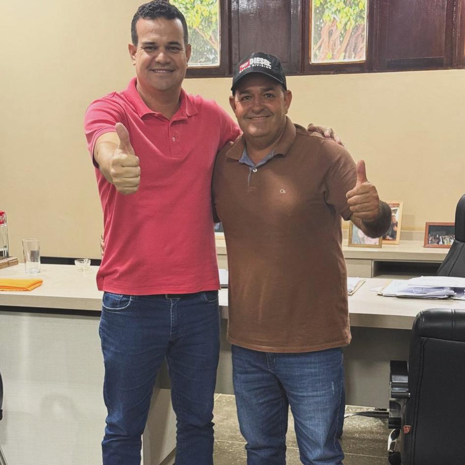 EX-VEREADOR LOURO DA POUSADA DECLARA APOIO À SITUAÇÃO EM BARRO ALTO E FORTALECE GRUPO DO PREFEITO DADÊ OLIVEIRA