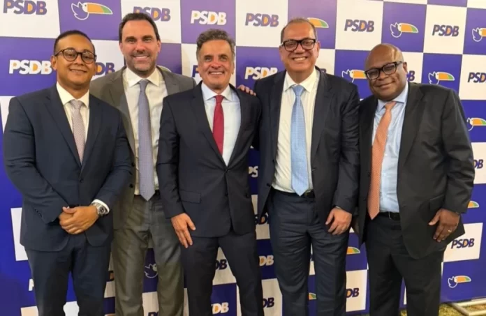 CÚPULA DO PSDB SE REÚNE COM AÉCIO NEVES E PROJETA BANCADA NA BAHIA
